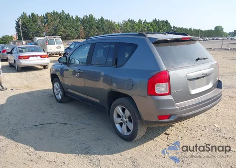 2011 Jeep Compass Sport z USA, uszkodzony, nr VIN 1J4NF1FB3BD202288